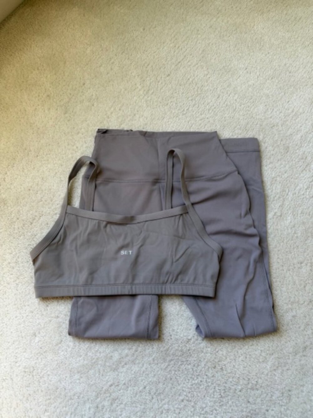 SET ACTIVE SET - Sportsbody Scoop Bra (Size XL) + Leggings (L)